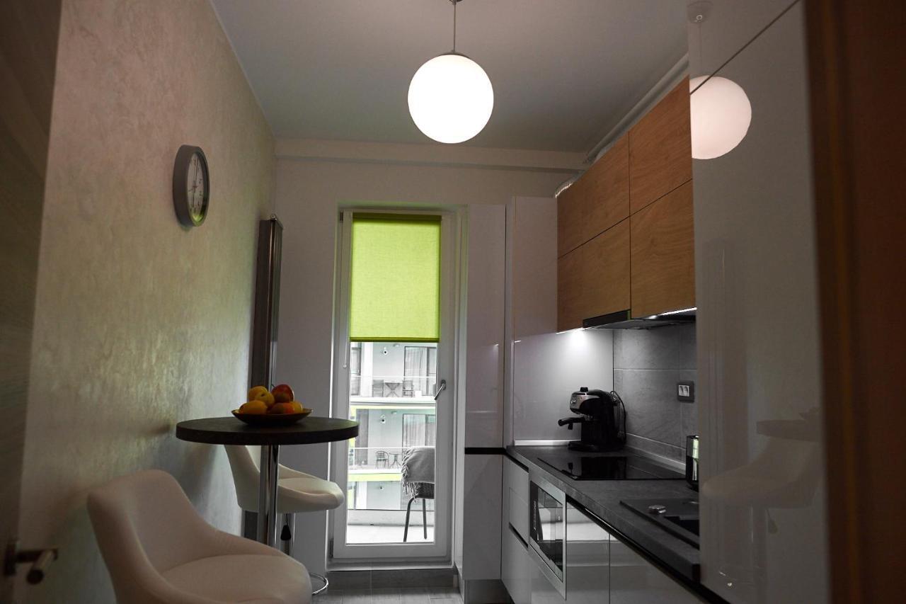 Ambient Holiday Apartment Beach Resort นาโวดาริ ภายนอก รูปภาพ