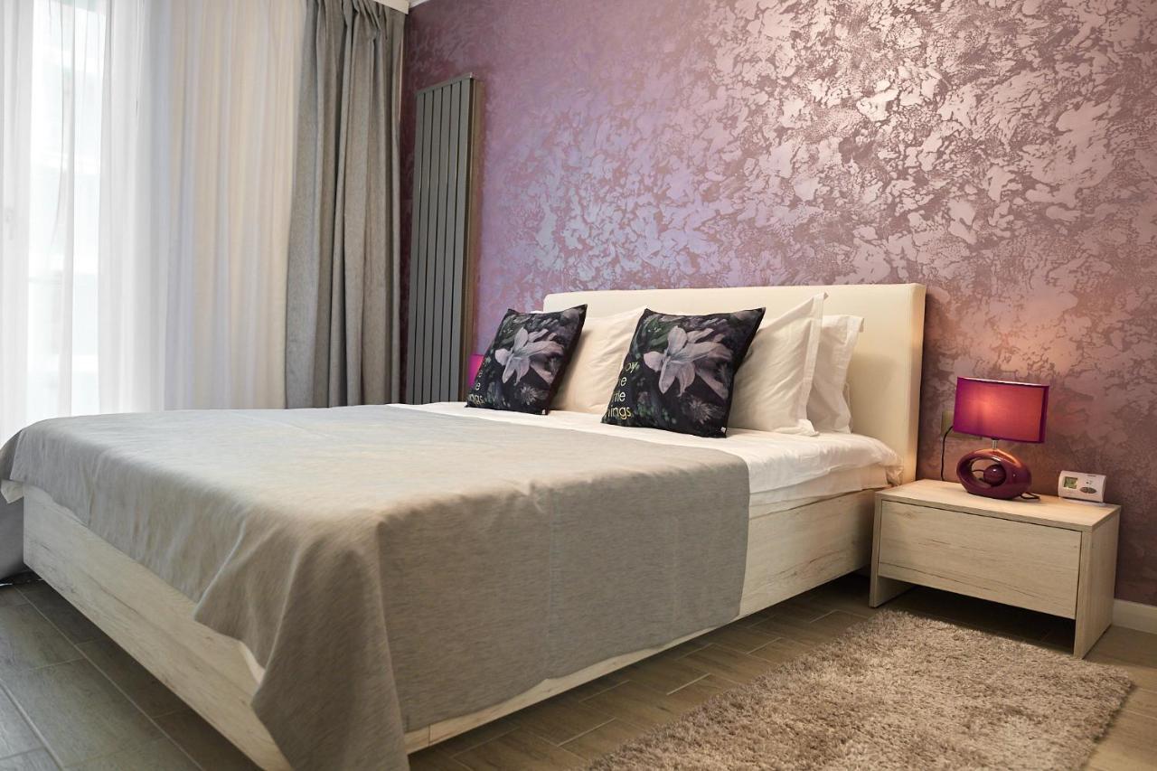 Ambient Holiday Apartment Beach Resort นาโวดาริ ภายนอก รูปภาพ